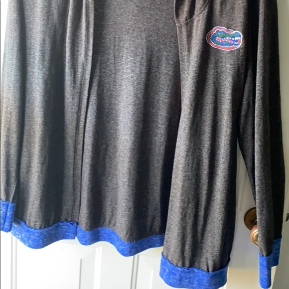 Gators sweater - Picture 3 of 3